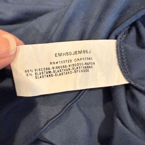 Armani Collezioni Blue Stretch Tank Top Round Neck Surged Edges Size 4 - Picture 4 of 7